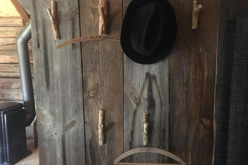 La Cabane De L'Homme Tranquille Le Tretien Εξωτερικό φωτογραφία
