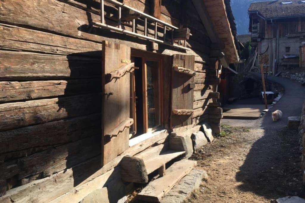 La Cabane De L'Homme Tranquille Le Tretien Εξωτερικό φωτογραφία